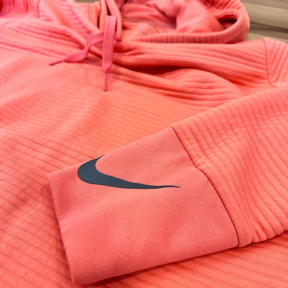 Nike Pink Hoodie - Picture 5 of 5